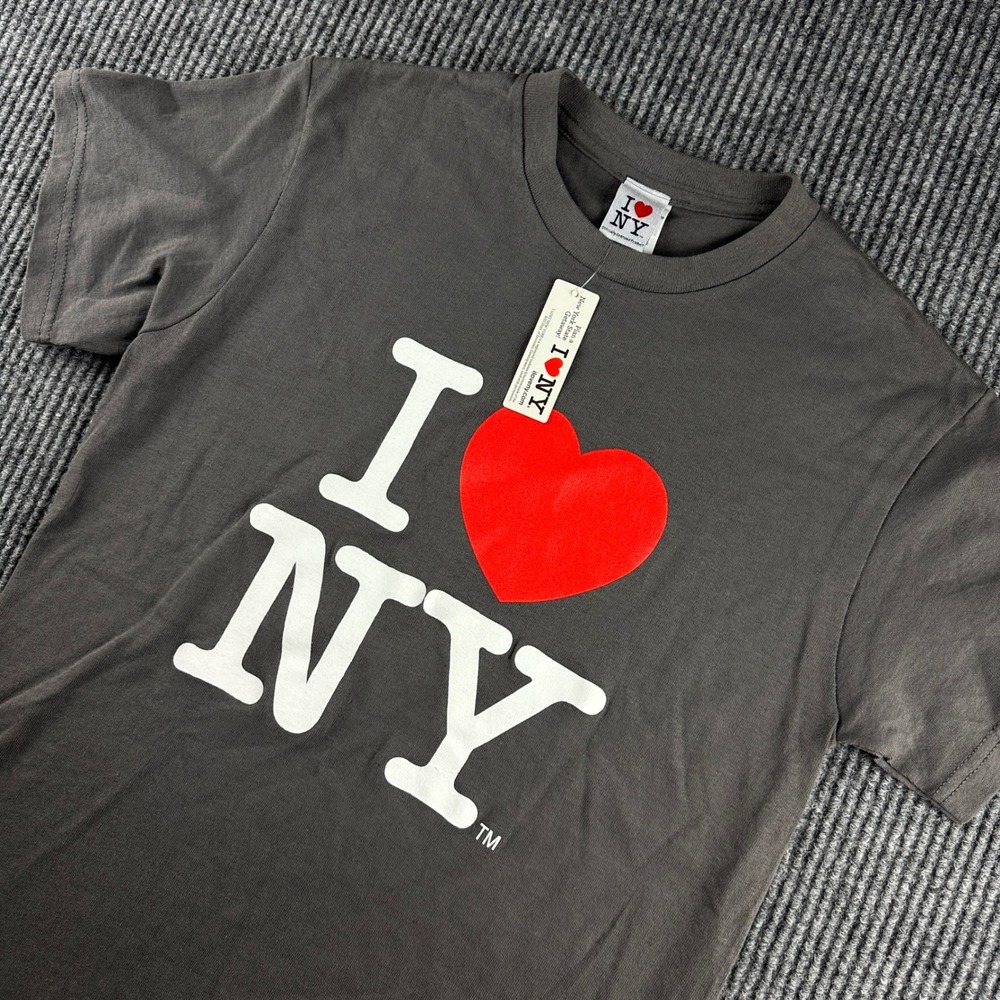 I Love NY T-Shirt Charcoal Gray Souvenir Graphic Tee Delta Pro Weight Small NWT
